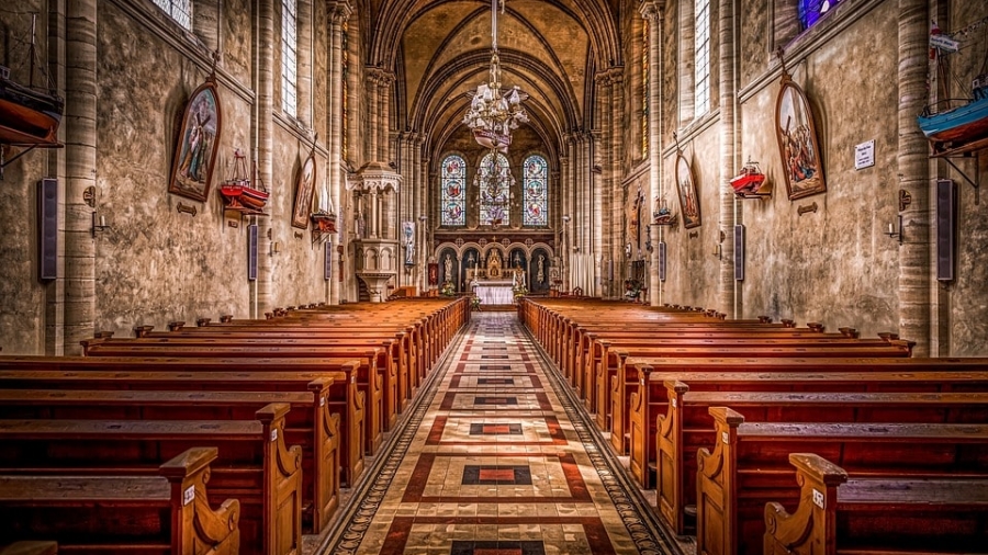 church-3481187_960_720-min